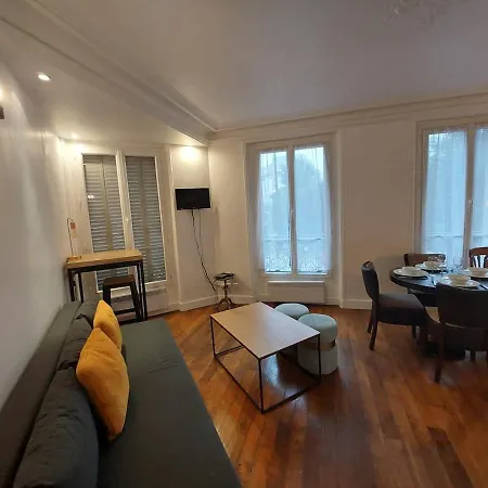 דירה Superb Cozy & Spacious - 12th *