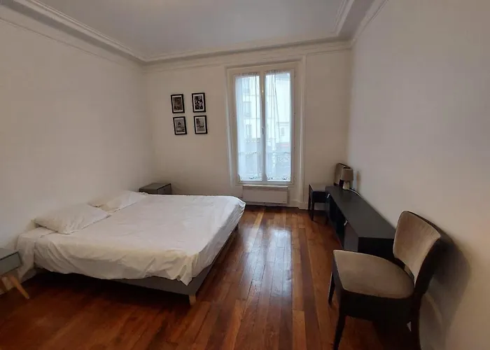 Apartment Superb Cozy & Spacious - 12th